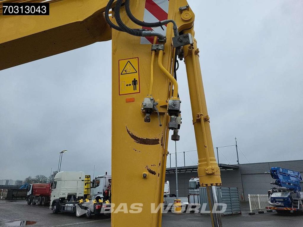 Komatsu PW180 -7E0 Photo 12