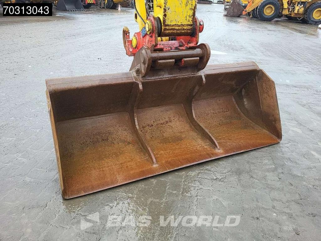 Komatsu PW180 -7E0 Photo 15