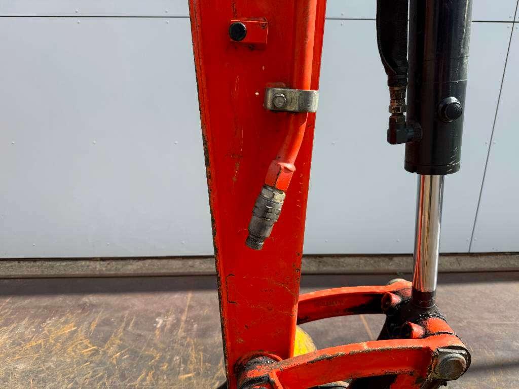 Kubota KX037-4 - Hammer Lines / Quick Coupler Photo 13