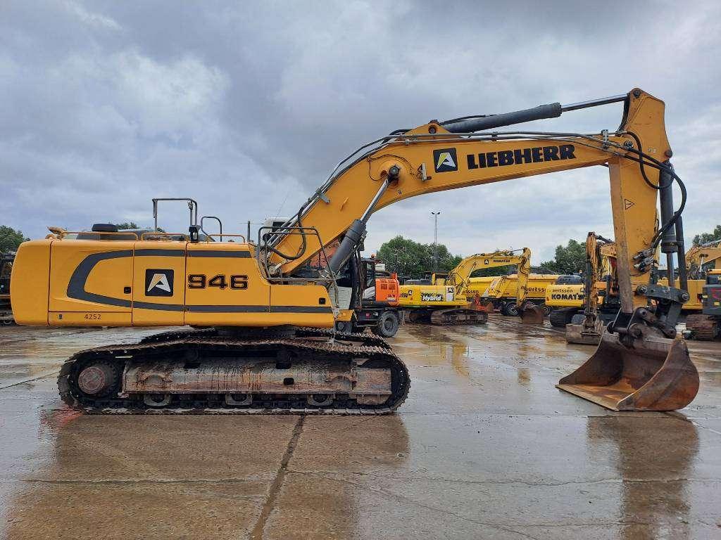 Liebherr R 946 LC Photo 5
