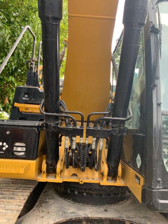 Caterpillar 323 E-LN Photo 2