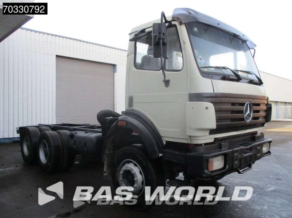 Mercedes SK 2538 6X4 Photo 3