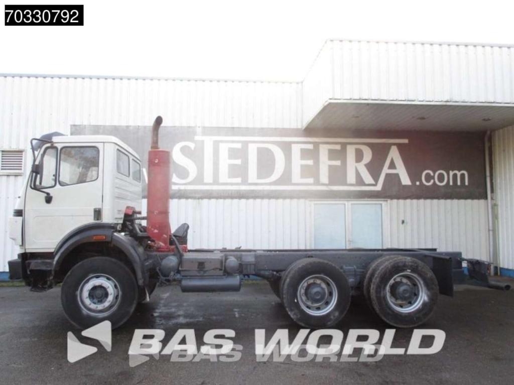 Mercedes SK 2538 6X4 Photo 6