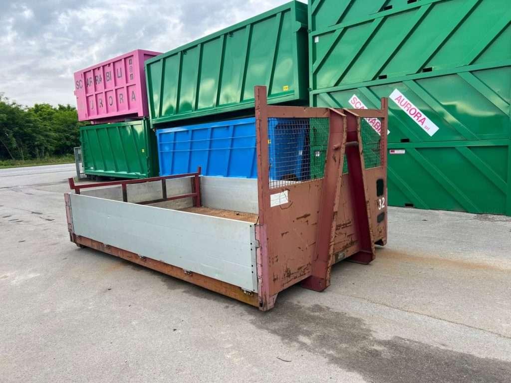CONTAINER SCARRABILE A PIANALE CON SPONDE Photo 2