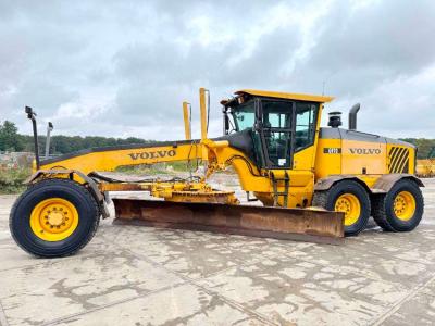 Volvo G970 - 5.5 Meter Blade / EPA Certified en vente par Boss Machinery