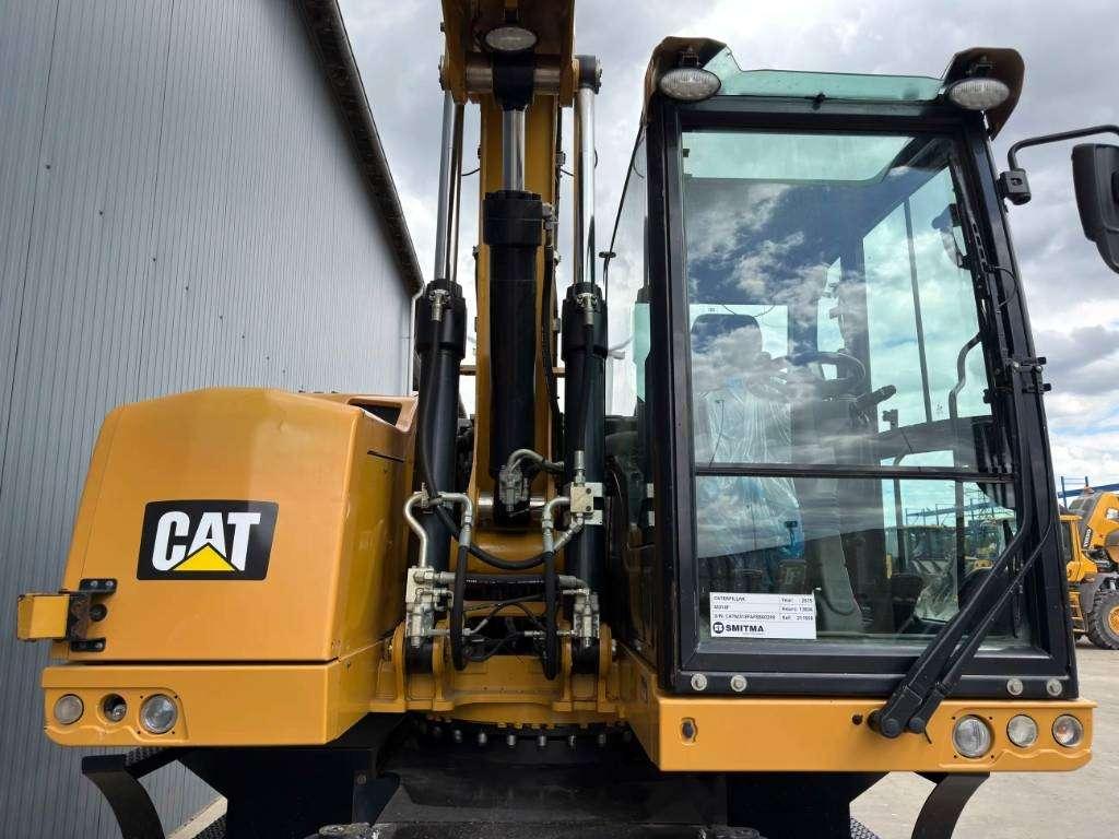 Caterpillar M318F Photo 10