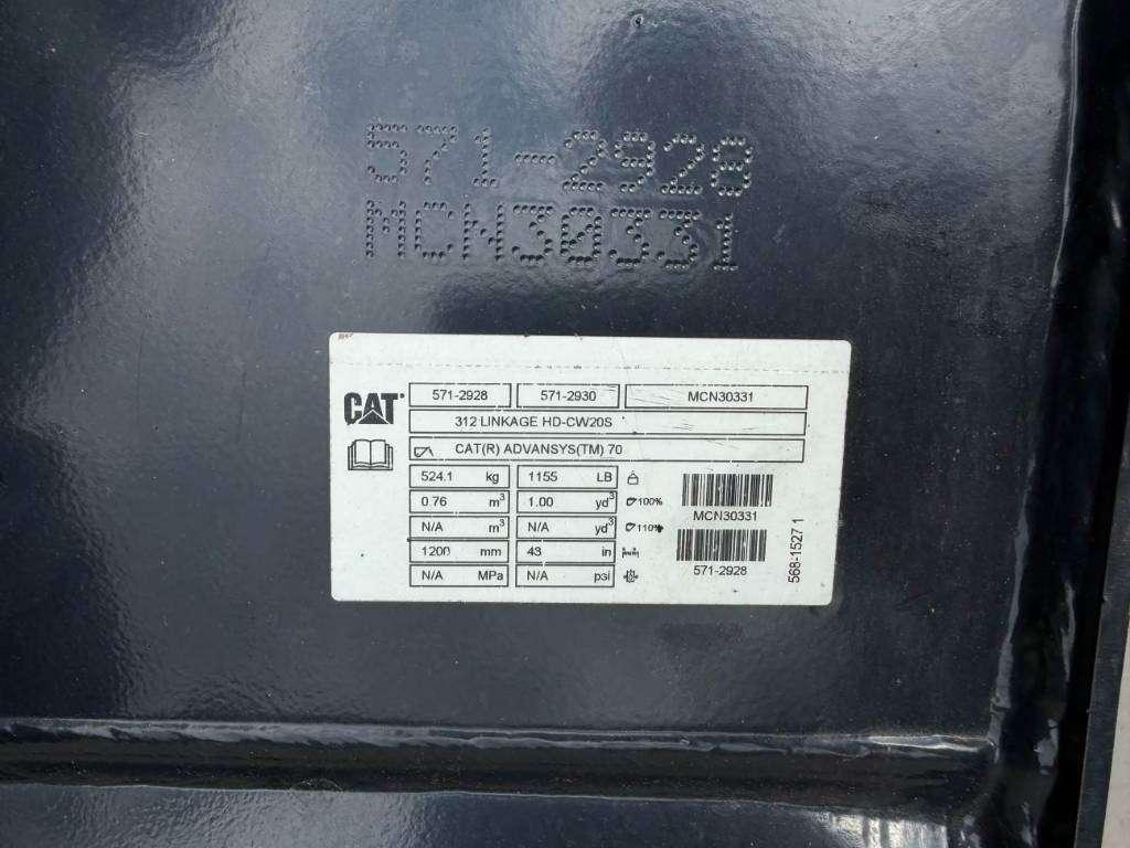 Caterpillar M318F Photo 14
