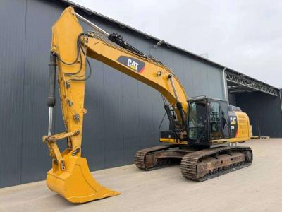 Caterpillar 329E L - NEW CHAINS AND TRACKS en vente par Smitma B.V.