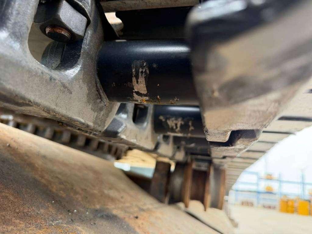 Caterpillar 329E L - NEW CHAINS AND TRACKS Photo 15