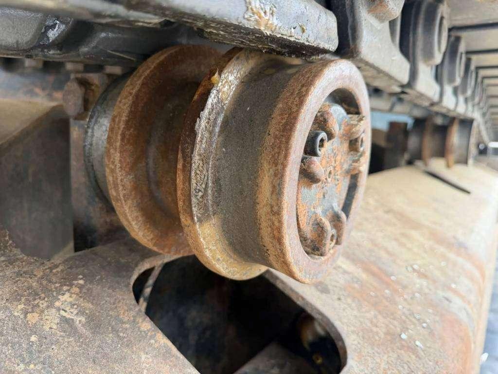 Caterpillar 329E L - NEW CHAINS AND TRACKS Photo 17