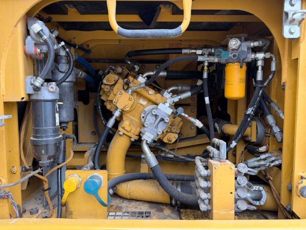 Caterpillar 329E L - NEW CHAINS AND TRACKS Photo 27