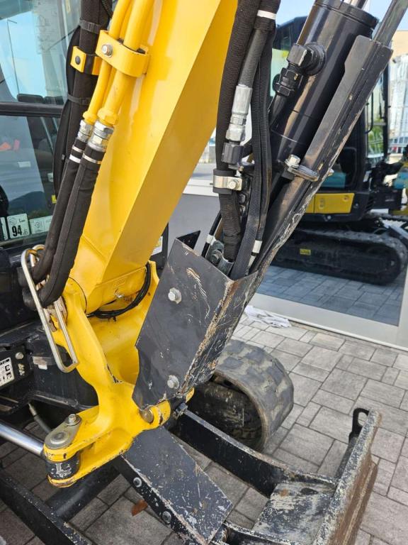 Yanmar VIO33-6 Photo 14