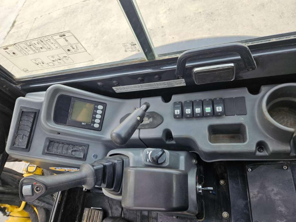 Yanmar VIO33-6 Photo 23