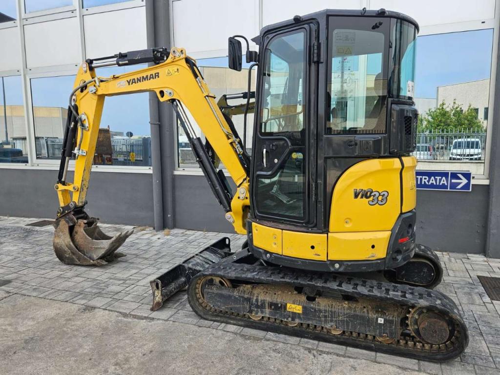 Yanmar VIO33-6 Photo 3