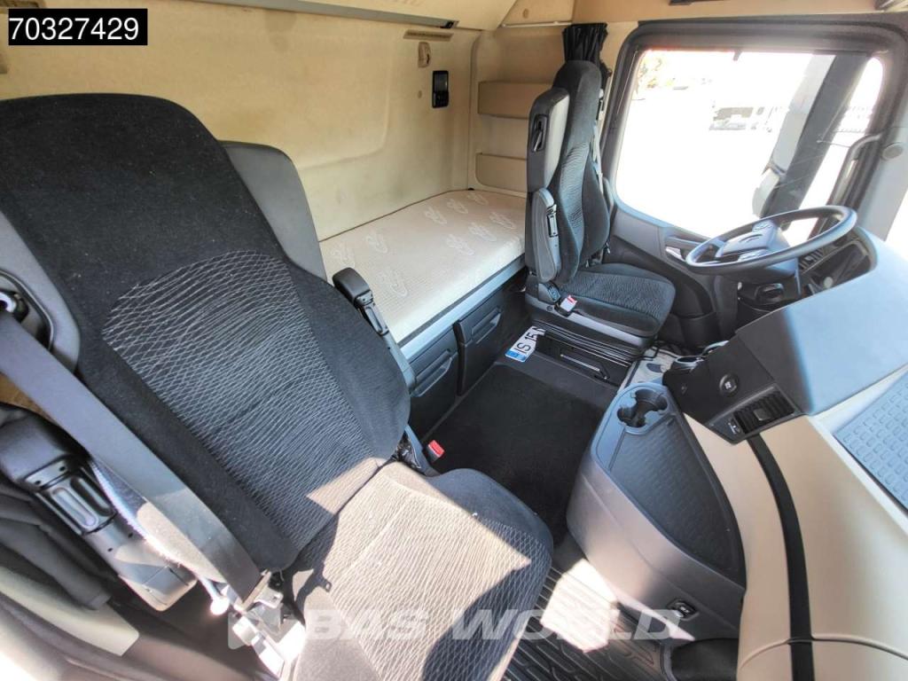 Mercedes-Benz Actros 1851 4X2 BigSpace 2x Tanks Standklima Photo 30