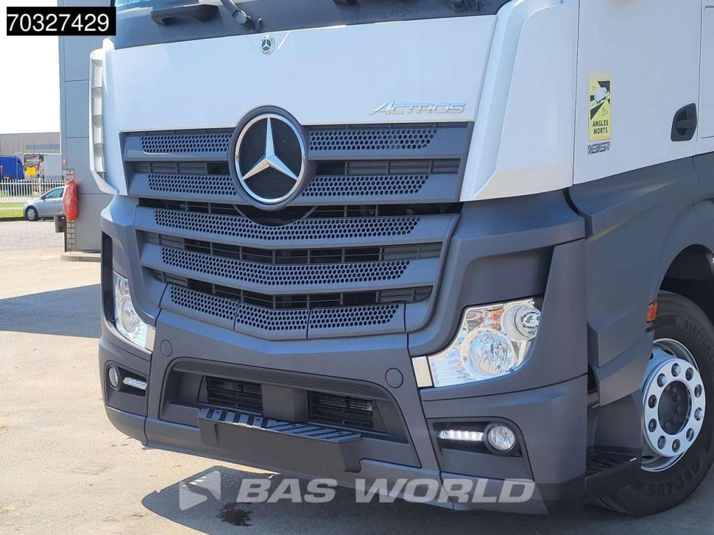 Mercedes Actros 1851 4X2 BigSpace 2x Tanks Standklima Photo 10
