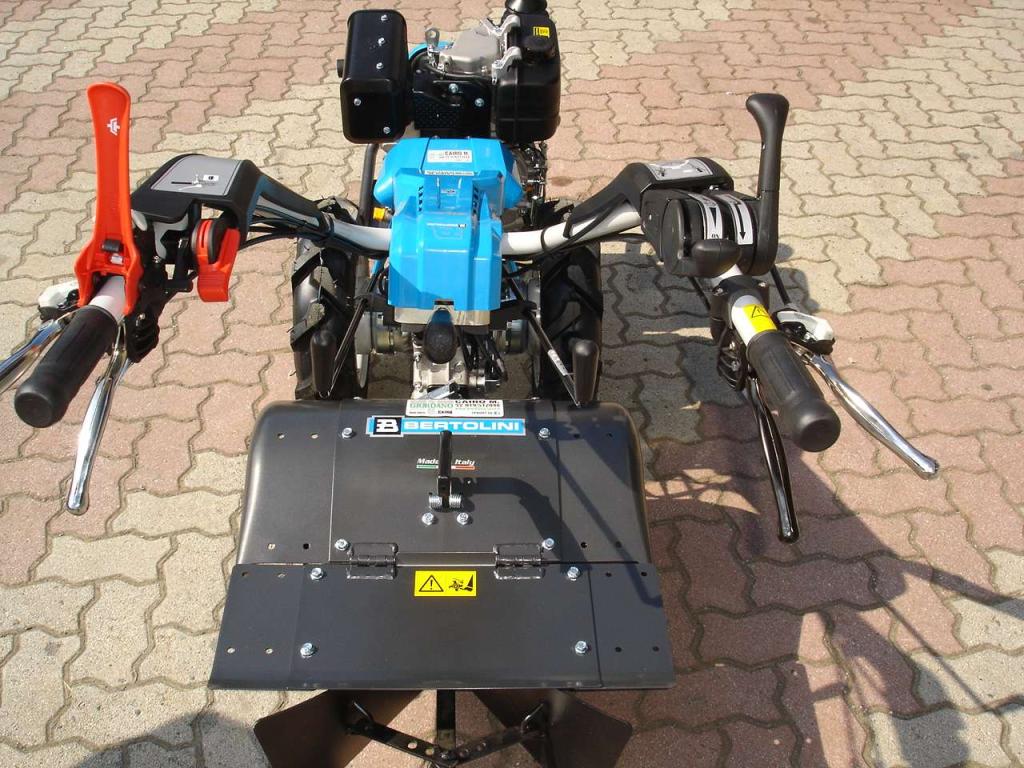 Bertolini 407 S - MOTORE EMAK DIESEL Photo 11