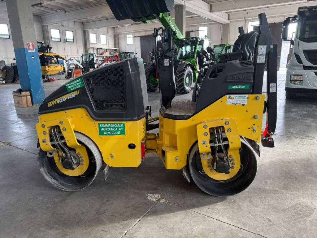 Bomag BW 120 AD Photo 3