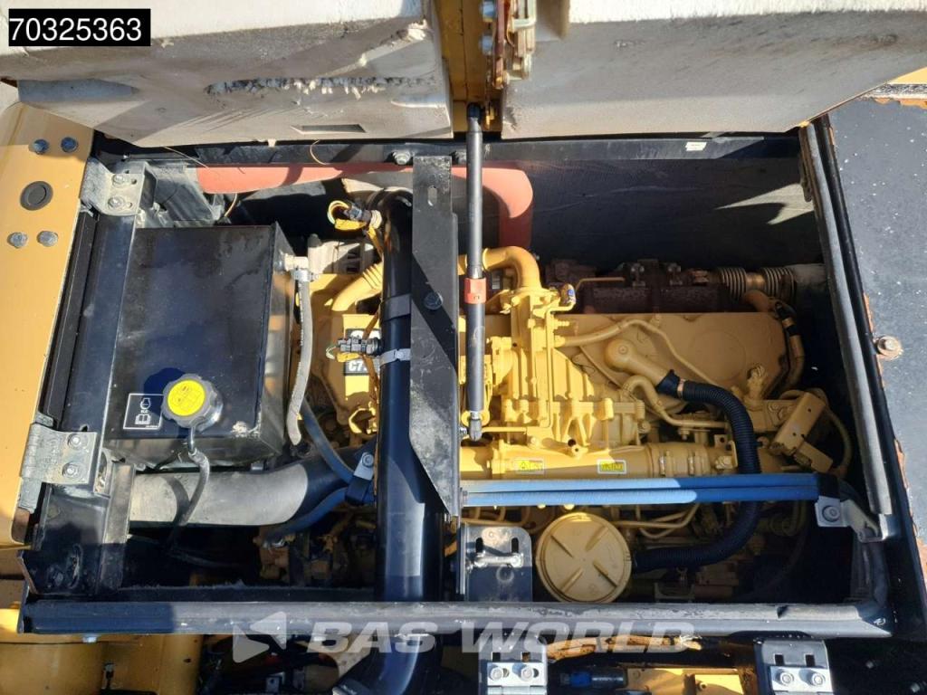 Caterpillar M320 F Photo 18