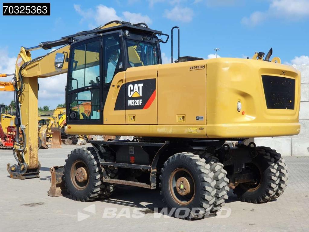 Caterpillar M320 F Photo 2