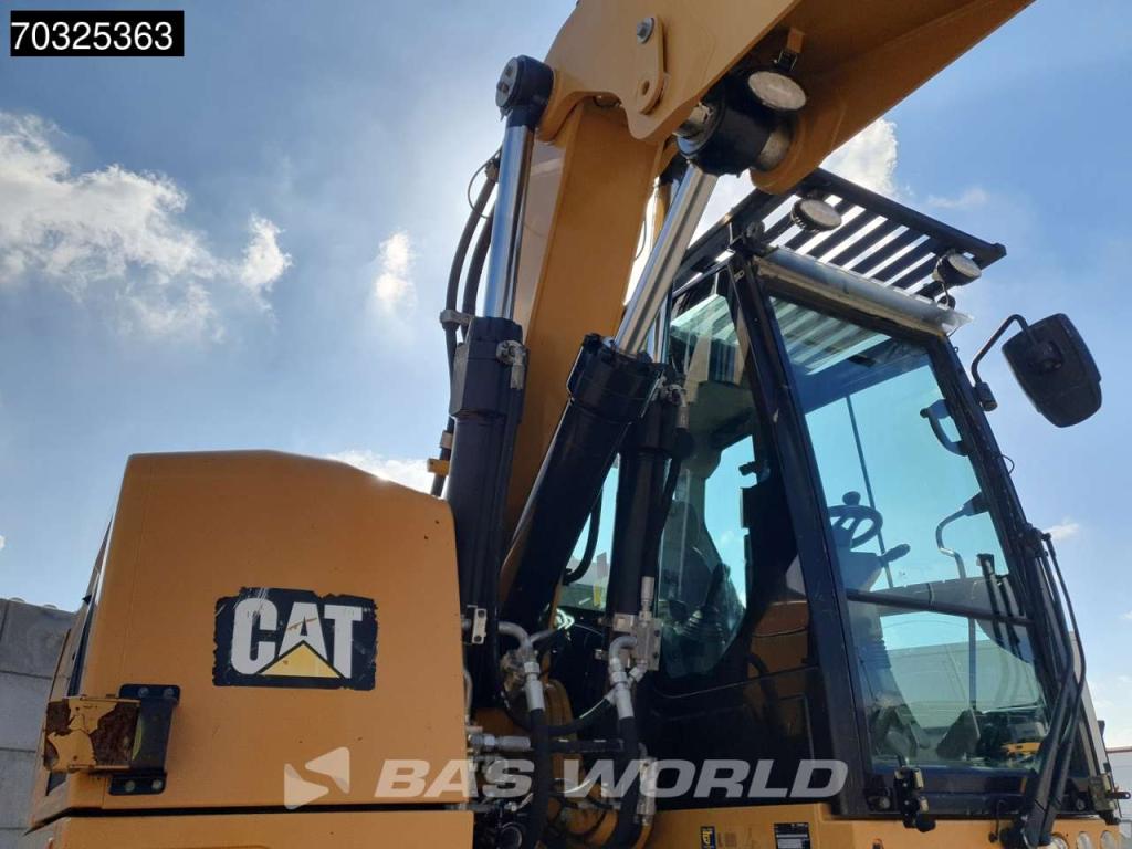 Caterpillar M320 F Photo 8