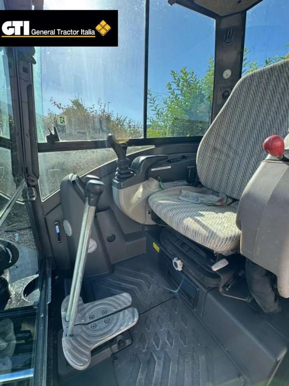Volvo ECR40D Photo 4