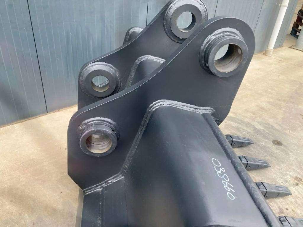 Hyundai R210 Photo 2
