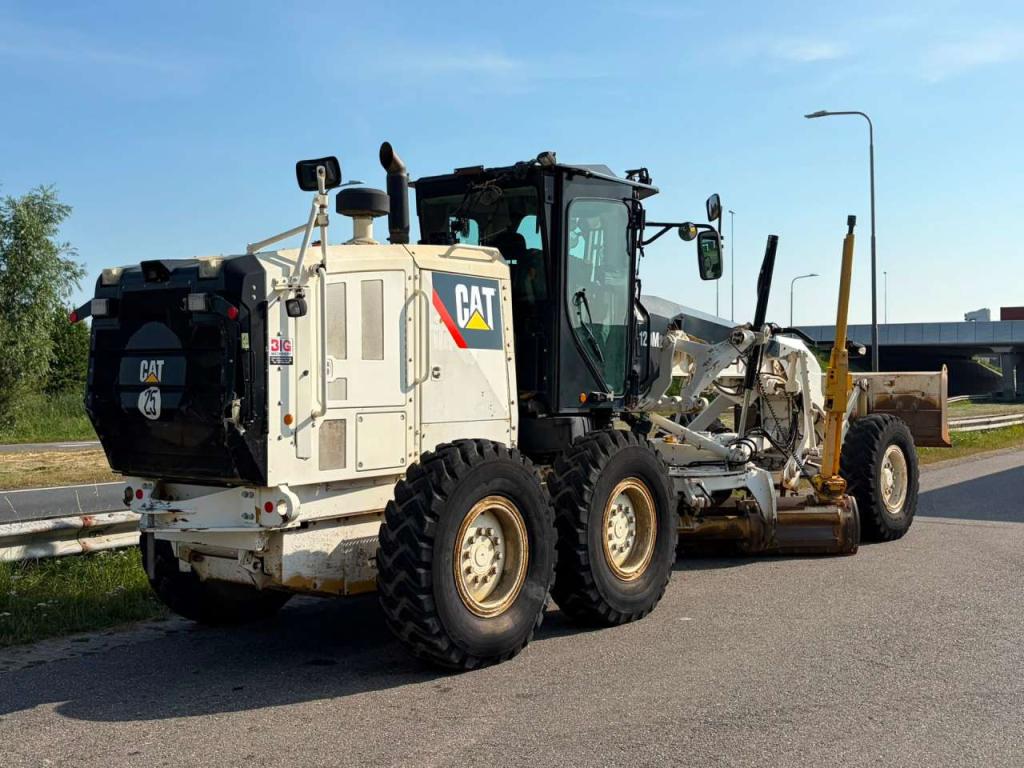 Caterpillar 120M2 Photo 5