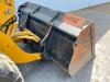 Caterpillar 908M - Bucket + Forks / Automatic Greasing Photo 15 thumbnail
