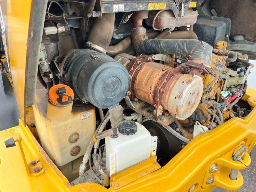 Caterpillar 908M - Bucket + Forks / Automatic Greasing Photo 25