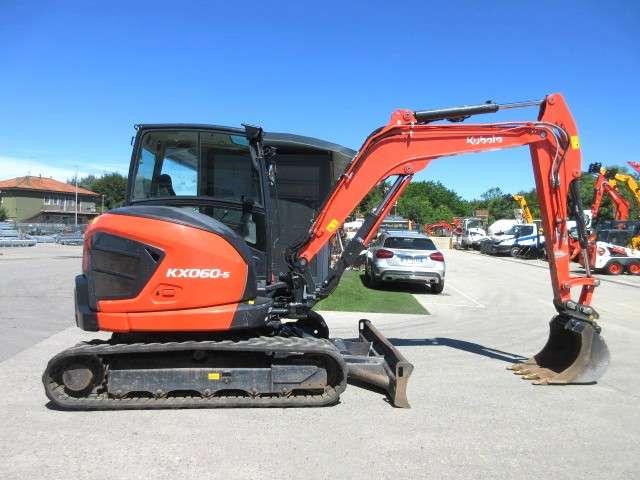 Kubota KX060-5 Photo 4