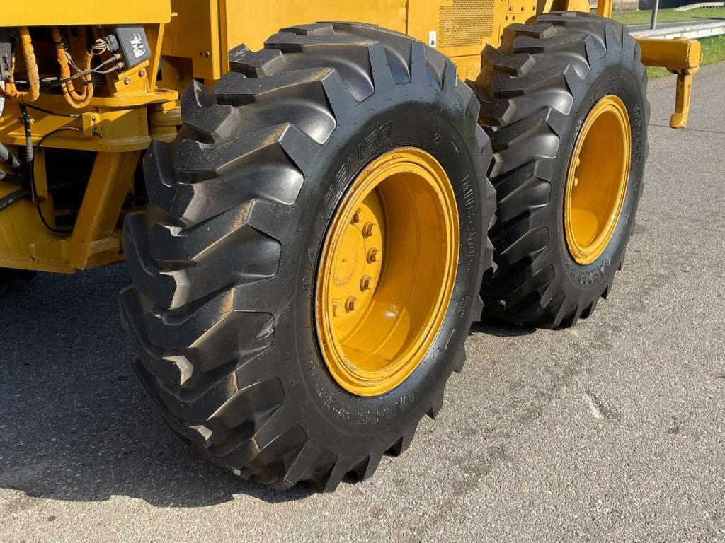 Caterpillar 140k Photo 11