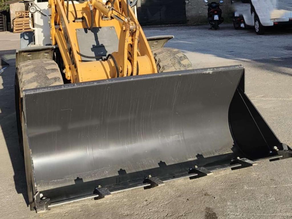 Liebherr 5506 Photo 5