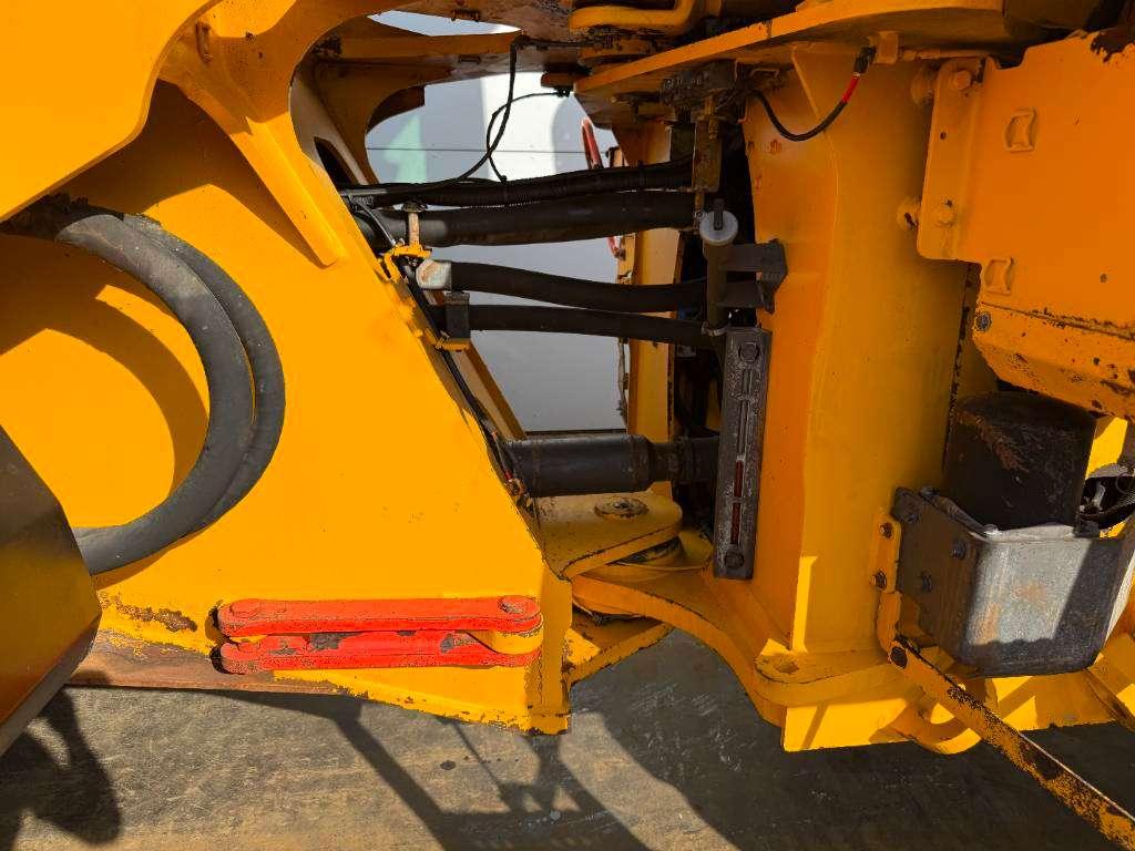 Volvo L150H - CDC Steering / Automatic Greasing Photo 18
