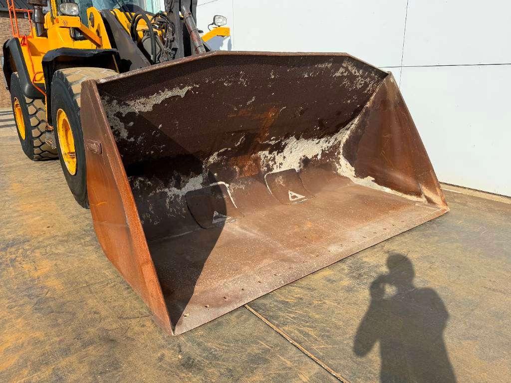 Volvo L150H - CDC Steering / Automatic Greasing Photo 25