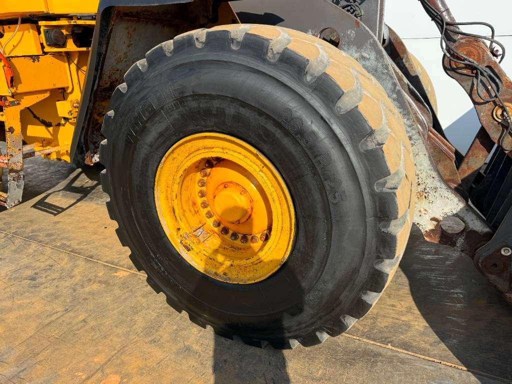 Volvo L150H - CDC Steering / Automatic Greasing Photo 29