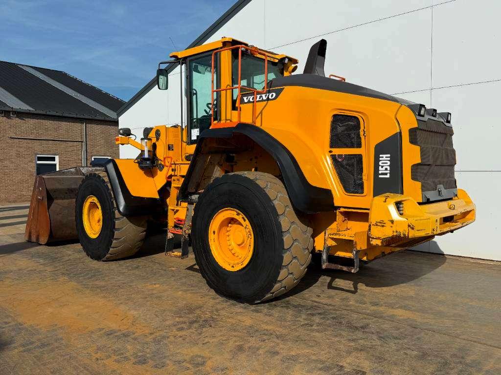 Volvo L150H - CDC Steering / Automatic Greasing Photo 3
