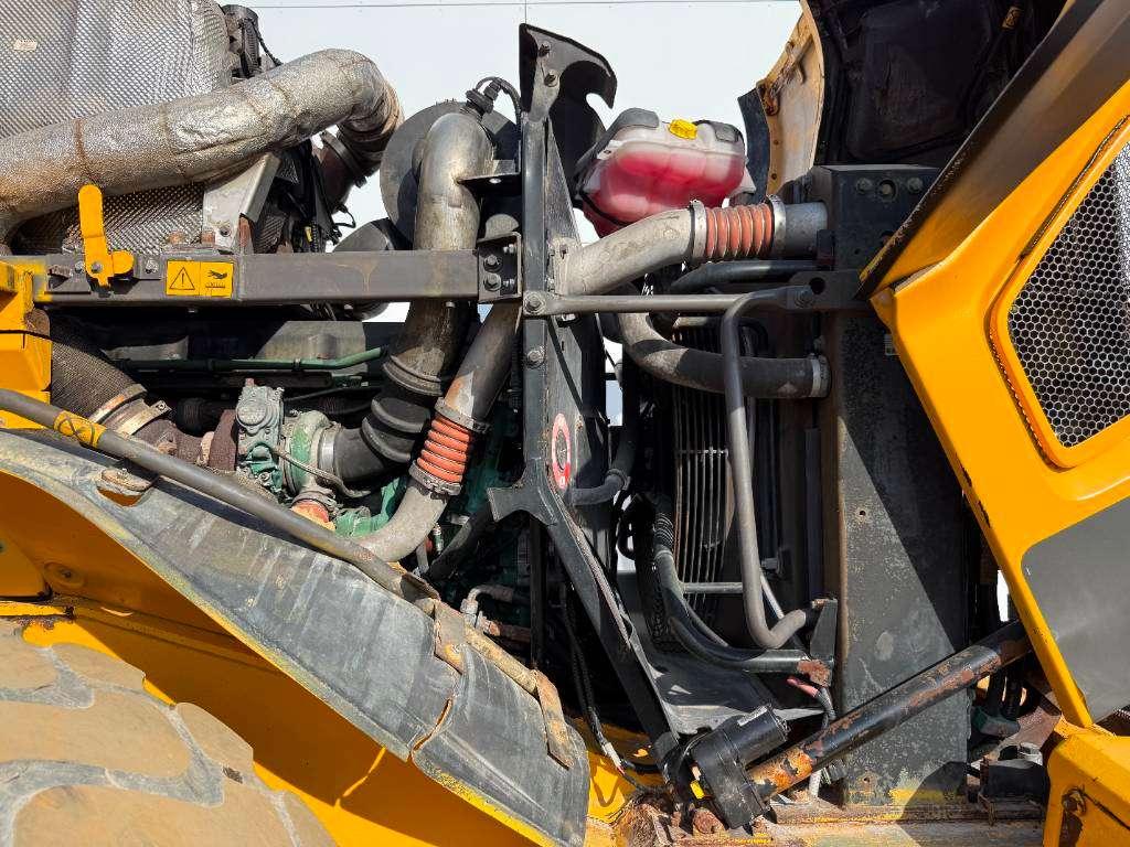 Volvo L150H - CDC Steering / Automatic Greasing Photo 30