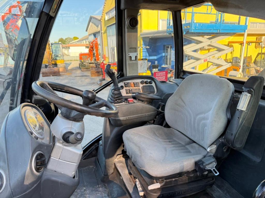 JCB TM 310 AGRI Photo 7
