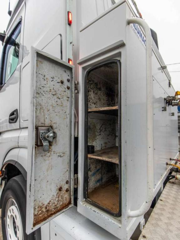 Mercedes-Benz ACTROS 2642 LS Photo 9