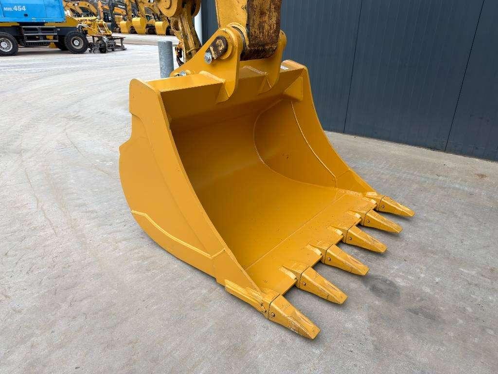 Caterpillar M322C Photo 13