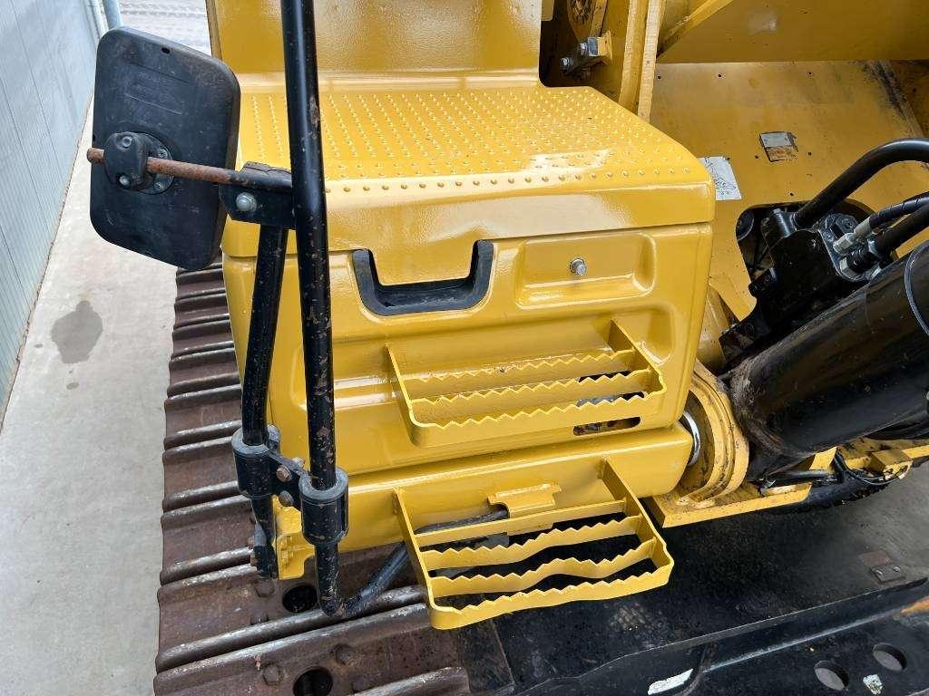 Caterpillar 352FL ME Photo 29