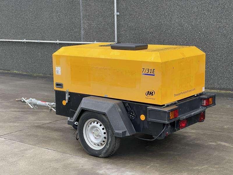 Doosan 7 / 31 E Photo 11