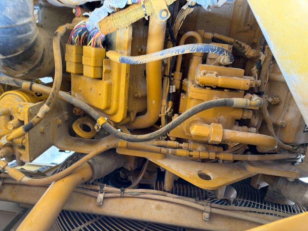 Caterpillar 775E Photo 17