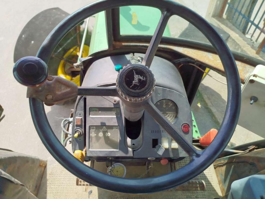 John Deere 3640 Photo 2