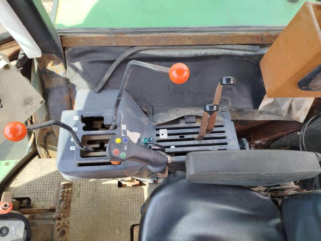 John Deere 3640 Photo 6