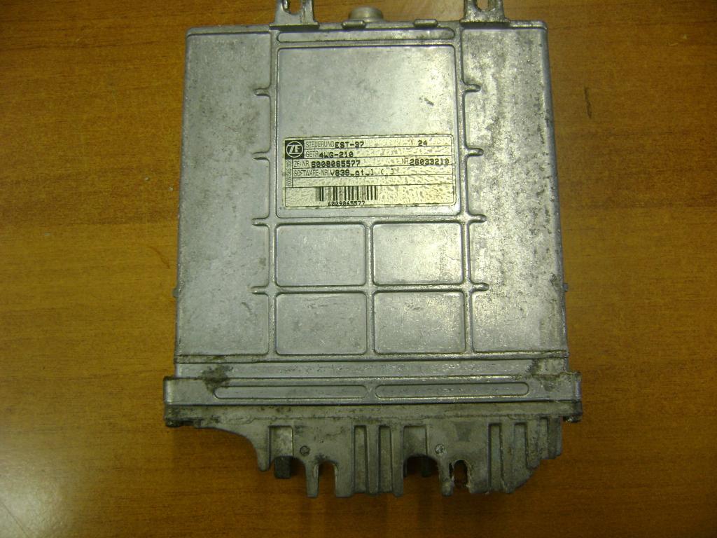 ZF 4WG210 Photo 1