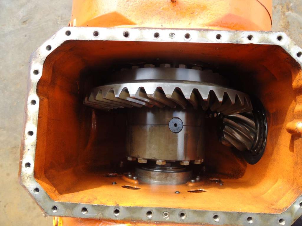 Essieu avant pour Fiat Hitachi W270 COPPIA CONICA 41/9 DENTI Photo 4