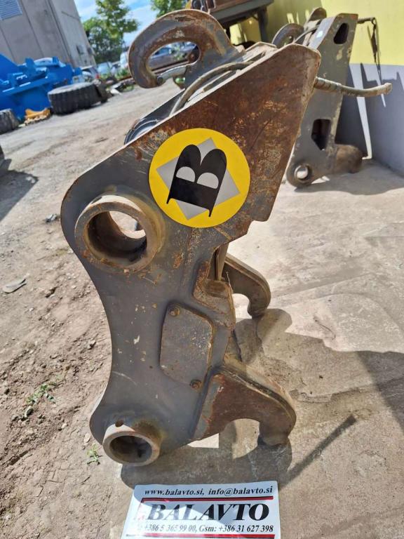 S3 for 35-40 ton excavators Attache rapide hydraulique Photo 1