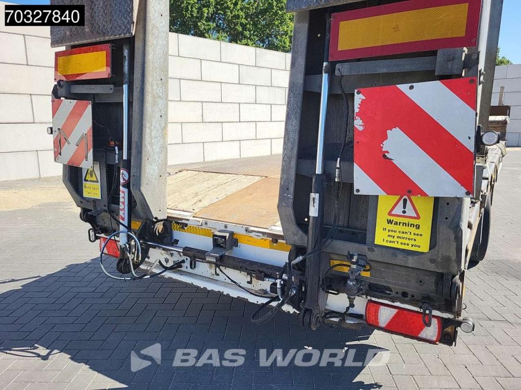 Faymonville MAX 100 Steering Axle Ramps Photo 10